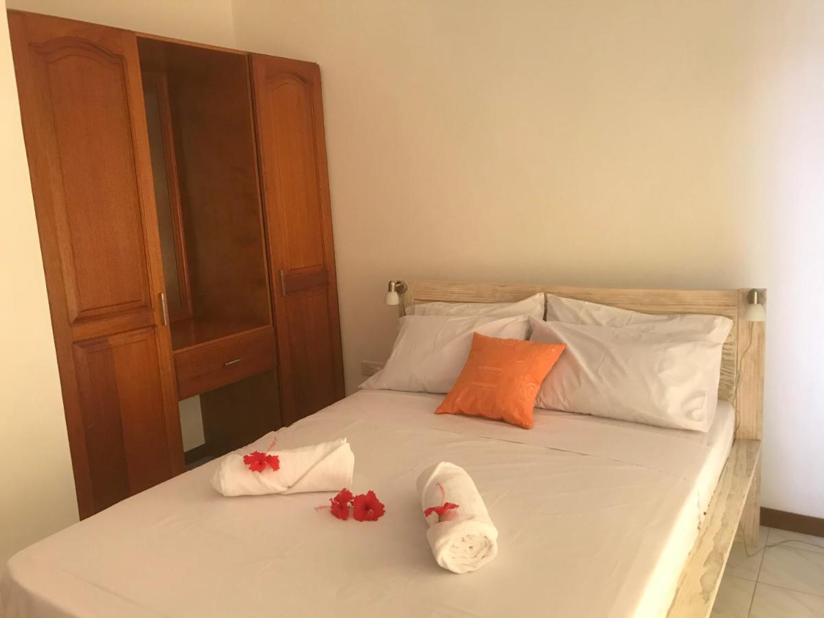 Royale Self Catering Apartments Anse Royale Extérieur photo