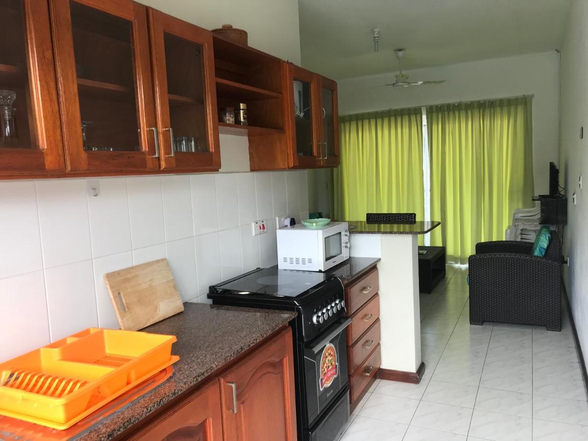 Royale Self Catering Apartments Anse Royale Extérieur photo